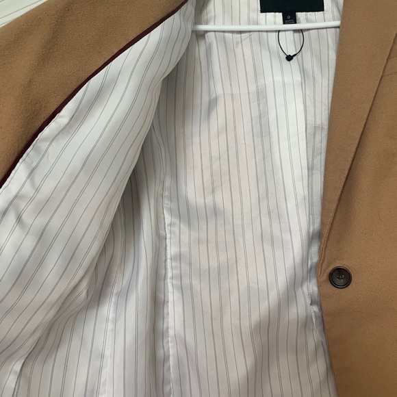 Banana Republic Tan Blazer - Picture 4 of 5